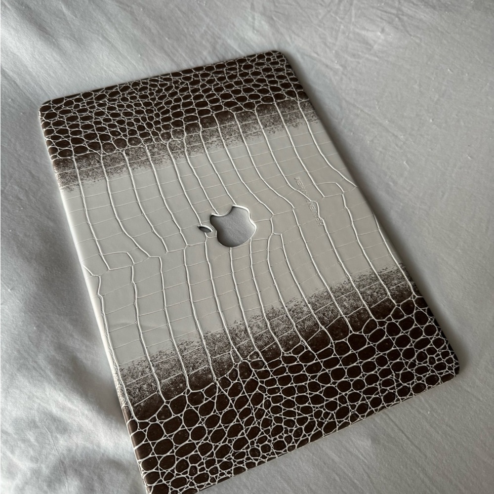 Brown and White Crocodile Pattern MacBook Cover